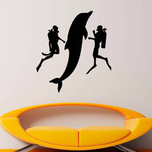 Дайвинг наклейки на стене дельфина домашний декор плавание подводный Винил Искусство настенные наклейки новый модный стиль съемный 2024 - купить недорого