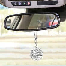 Pingente de carro pendurado ornamentos presentes bola de cristal diamante estilo do carro espelho retrovisor ornamento decoração automóvel 2024 - compre barato