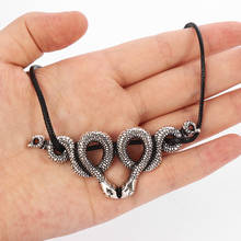 Женское короткое ожерелье в стиле ретро, панк, ожерелье с двойной змеей, индийская мода, ювелирное изделие, ожерелье для ключицы, цепочка на шею 2024 - купить недорого