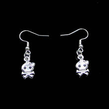 20 pares de pendientes de diseño Simple con forma de calavera para mujer y niña, aretes de gota Retro, pendientes de objeto lindo, joyería 2024 - compra barato