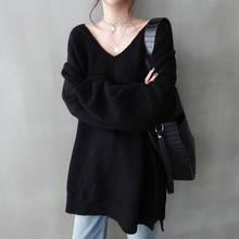 Модный черный свитер, женский сексуальный пуловер с V-образным вырезом, вязаные осенние свитера, женская одежда, корейские топы, халат, женский свитер WPY2056 2024 - купить недорого