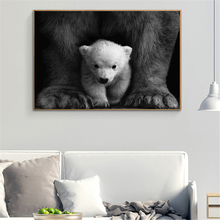 Póster moderno con estampado de animales en blanco y negro, protección de oso Polar, pintura en lienzo para bebé, decoración del hogar, imágenes artísticas de pared para sala de estar 2024 - compra barato