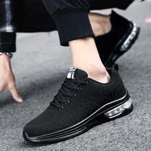 Zapatillas deportivas de malla para hombre, calzado deportivo con cámara de aire, color negro, para correr, para jóvenes 2024 - compra barato
