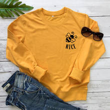 Bee Nice Pocket Bumblebee Printed Sweatshirt Cute Women Graphic Christian Pullovers Funny 90s Long Sleeve Be Kind Sweatshirts 2024 - buy cheap