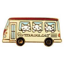 Pin esmaltado con forma de gato y autobús para mujer, Pin de solapa de animales Kawaii, insignia de conductor de dibujos animados, broche, regalo de joyería único 2024 - compra barato