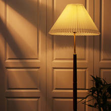 Скандинавский напольный светильник из ореха, искусство, ночной стоячий светодиодный настольный светильник, роскошное украшение для гостиной, спальни, декор для гостиной, крепление 2024 - купить недорого
