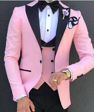 Мужской розовый костюм Индивидуальный Пошив для жениха, свадебное платье для жениха, облегающий смокинг, модный мужской блейзер из 3 предметов 2024 - купить недорого