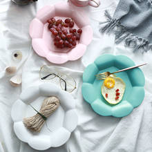 Prato de cerâmica em formato de flor sólido japonês 22cm, prato de jantar em porcelana matte, bandeja para bolo, frutas, porcas antiderrapantes 2024 - compre barato
