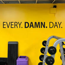 Todos os malditos dias fitness gym adesivo de parede cada maldito dia crossfit exercício ginásio fitness citação decalque da parede quarto vinil decoração da sua casa 2024 - compre barato