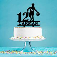 Персонализированные Дети день рождения торт Топпер пользовательское имя возраст мальчик играть Баскетбол торт Топпер для день рождения часть украшения торта YC034 2024 - купить недорого