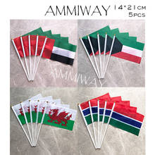 Ammiway 14x21cm 5 pçs emirados árabes unidos kuwait mão bandeira nacional com pólo acenando bandeira país de gales gâmbia pequeno país mão bandeiras 2024 - compre barato