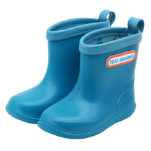 Ботинки резиновые для мальчиков и девочек, однотонные Нескользящие ботинки для дождя, из ПВХ, водонепроницаемая прогулочная обувь, для игры на открытом воздухе 2024 - купить недорого