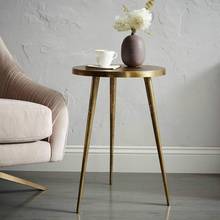 Sofá moderno minimalista lateral nórdico, mesa de centro redonda ou pequena de canto para sala de estar, quarto e cama dourada 2024 - compre barato