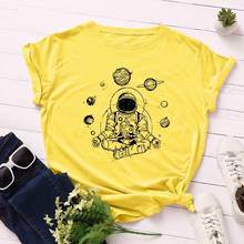 JCGO-Camiseta de algodón de talla grande para mujer, camisetas con estampado de astronauta espacial, cuello redondo, manga corta, camisetas informales a la moda de S-5XL 2024 - compra barato