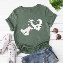 Женские хлопковые футболки с коротким рукавом, летние футболки с графическим рисунком, топы для женщин, Повседневная футболка большого размера, одежда с мультяшным астронавтом 2024 - купить недорого