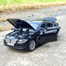 Coche en miniatura de aleación 535i M8 para niños, vehículos de juguete de Metal fundido a presión, colección de modelos de coches, sonido ligero, juguete para regalo, 1:32 2024 - compra barato