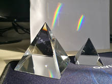 Prisma de pirâmide de quatro lados, instrumentos de experimento de vidro óptico, busca princípio de arco-íris, decoração de prisma, 1 peça 2024 - compre barato