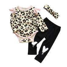 Комплект одежды для новорожденных девочек из 3 предметов, топы с леопардовым принтом, боди с длинным рукавом, брюки с надписью Love, повязка на голову, одежда для маленьких девочек, наряд 2024 - купить недорого