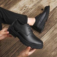 Zapatos de cuero informales para hombre, calzado clásico de estilo británico, suela gruesa de goma, a la moda, color negro, para primavera y otoño 2024 - compra barato
