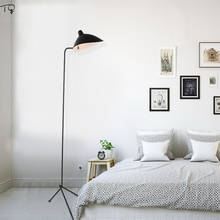 Luminária de chão pendente com hastes articuladas, de metal, estilo industrial, para ambientes como sala de estar, escritório, restaurante 2024 - compre barato