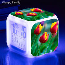 Reloj despertador LED con diseño de tulipán púrpura, despertador digital multifunción brillante de 7 colores para habitación de niños, reloj electrónico luminoso de mesa 2024 - compra barato