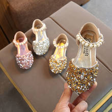2021 primavera verão novas meninas sapatos de couro coreano bebê princesa sapatos crianças sandálias casuais lantejoulas pérola sapatos de dança 2024 - compre barato