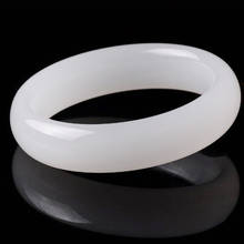Женский браслет из натурального китайского белого нефрита с ручной резкой, широкий браслет из бутика, модные ювелирные изделия, популярный подарок 2024 - купить недорого