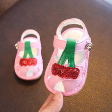 Sandálias de verão para bebês, meninas, primeiros passos, recém-nascidos, sapatos de princesa, sandálias com fundo macio sss024 2024 - compre barato