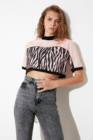 Trendyol Pattern Blocky Knitted Blouse TWOSS21BZ1522 - specifications