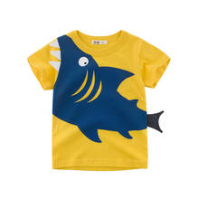 Летняя футболка с рисунком акулы хлопковые топы с короткими рукавами для мальчиков, детская одежда для мальчиков футболка с круглым вырезом для маленьких От 2 до 10 лет 2024 - купить недорого