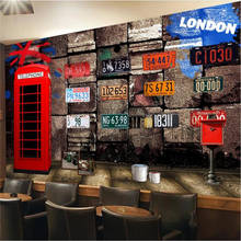 Papel de parede estilo retrô nostálgico, cabine de telefone vermelha com número, placa de licença, fundo, mural, bar, restaurante, café, 3d 2024 - compre barato