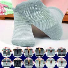 (12 par/lote) calcetines 100% de algodón para bebé calcetines de goma antideslizantes para suelo calcetines de dibujos animados para chico pequeño traje 0-24 meses 2024 - compra barato