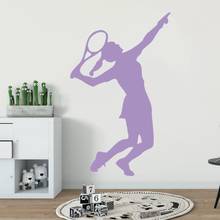 Pegatina de pared para chica jugando al tenis, pegatina deportiva para el hogar, dormitorio, decoración artística, A0068439 2024 - compra barato