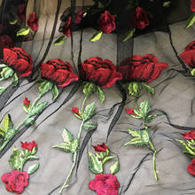 Tela de encaje romántico para vestido de novia, tejido de tul bordado con rosa roja de 2 yardas, costura artesanal, vestido de graduación, Primavera 2024 - compra barato