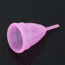 Новая менструальная чаша из медицинского силикона, многоразовая мягкая чашка, большая/маленькая, 3 цвета, женский продукт для гигиены, товары для ухода за здоровьем 2024 - купить недорого