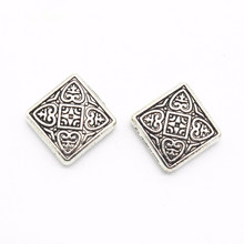 Cuentas cuadradas de Metal para fabricación de joyas, 10 Uds., 15mm x 5mm, de Nepal, con colgante tallado 2024 - compra barato