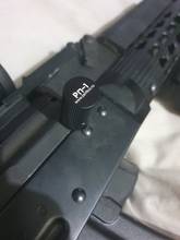 Airsoft Airgun Paintball Gun Charging Handle RP-1 Zenitco Upgrade Bolt Grip Cover For Airsoft AK/M14/Scar Hunting Accessories 2022 - Хорошо, как в нем сидит и, кажется, держится на .. Но не то же самое, что оригинал .. Я думаю, что цена нормальная. (супер быстрая доставка)